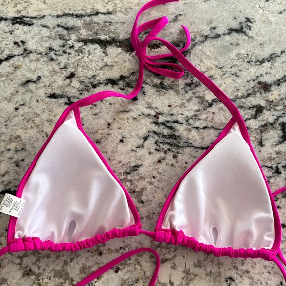 Magenta pink bikini top size large-triangle top - Picture 5 of 5